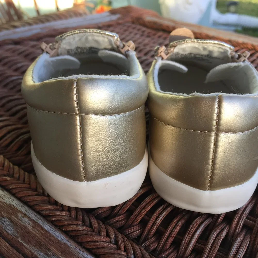 Maggie & Zoe Slip On Double Zipper Bunny Sneakers - Picture 3 of 6